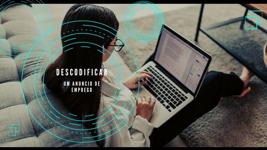 mulher a trabalhar ao computador