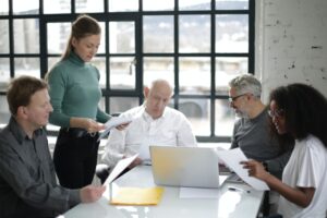 reunião de grupo no trabalho