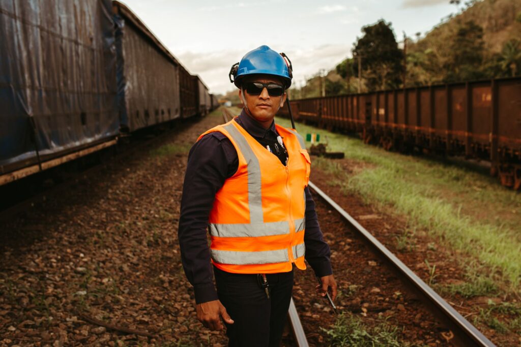Homem durante o dia de trabalho